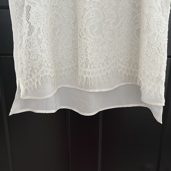 Chico’s White High/Low, Lace/Lined Cap Sleeve Blouse. Size 2=12/14 - Picture 5 of 12